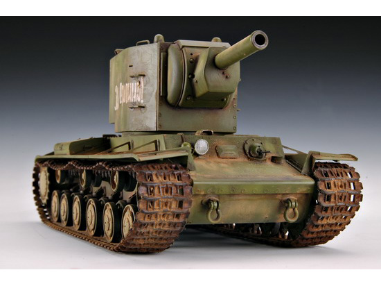 Т00312 1/35 Советский тяжелый танк KV-2