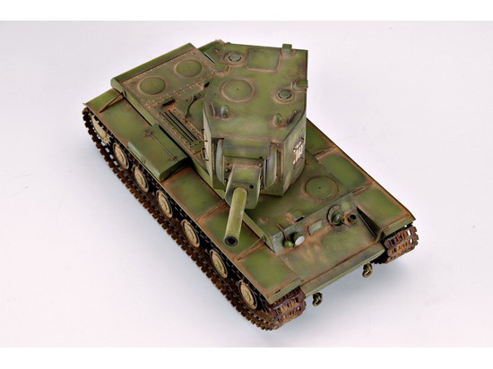 Т00312 1/35 Советский тяжелый танк KV-2