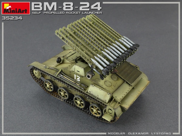 MA35234 1/35 BM-8-24 Советская самоходная ракетная установка