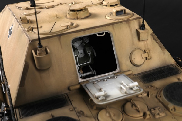 Т00934 German Sd.Kfz 173 Jagdpanther Early Version