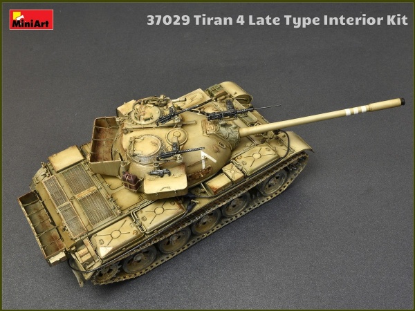 MA37029 1/35 Tiran 4 Позднего типа. с Интерьером