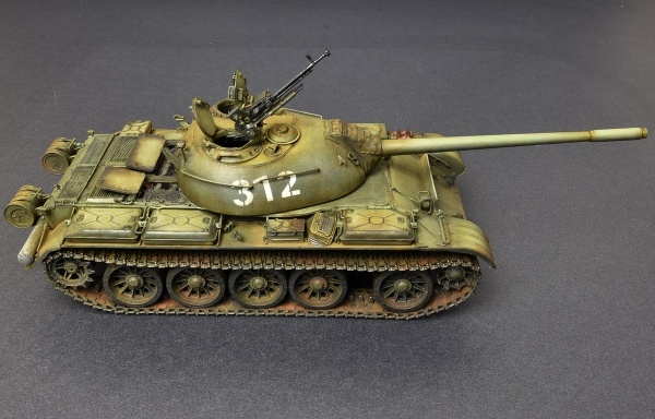 MA37009 1/35 T-54A с Интерьером