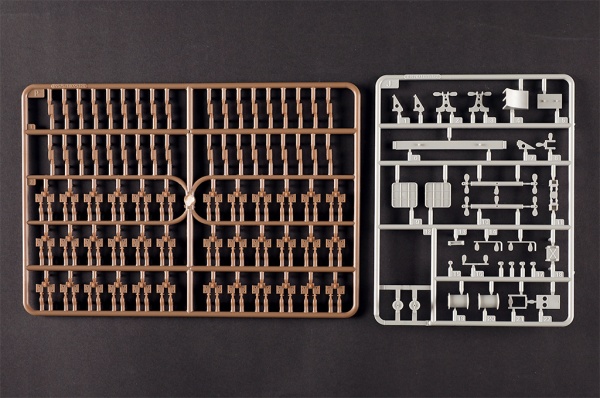 Т09576 Тягач Schwerer Zugkraftwagen 18 t with 6 t Billstein-Crane, Sd.Kfz.9/1