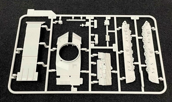 72-002 1/72 German Main Battle Tank Leopard 2 A7 72-002 1/72 German Main Battle Tank Leopard 2 A7