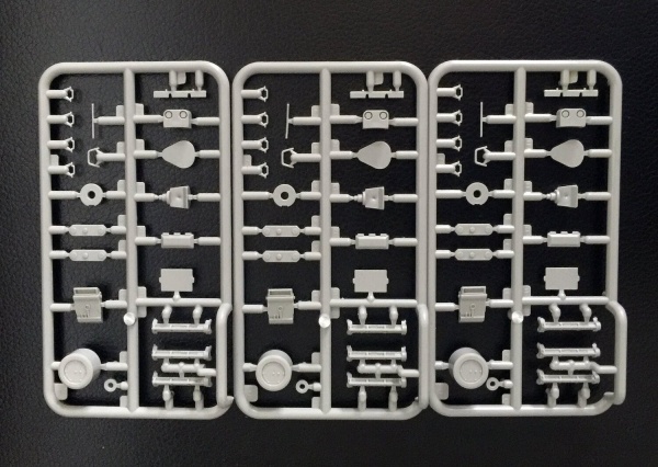 MC16006 1/16 M5A1 Stuart (Late Production)