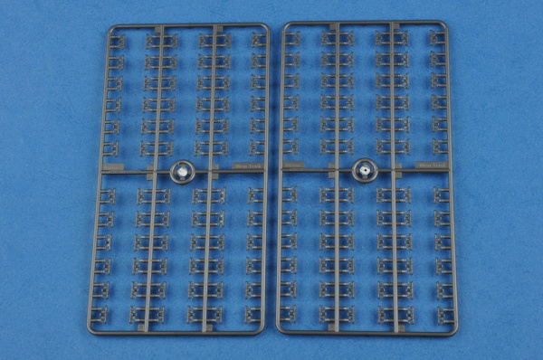 80134 1/35 Немецкая САУ SturmPanzer IV early  Sd. Kfz.166 "Brummbar" (Hobby Boss) 1/35 80134 1/35 Немецкая САУ SturmPanzer IV early  Sd. Kfz.166 "Brummbar" (Hobby Boss) 1/35