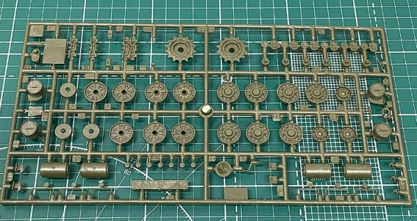 3524П Советский танк "Ис-2" 3524П Советский танк "Ис-2"