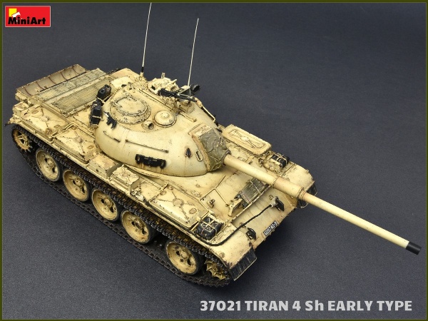 MA37021 1/35 Tiran 4 Sh Раннего типа. с Интерьером