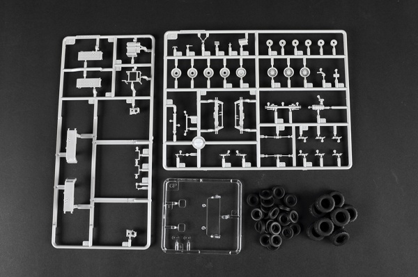 Т07196 1/72 Slt-56 Tractor with 56t Semi Trailer