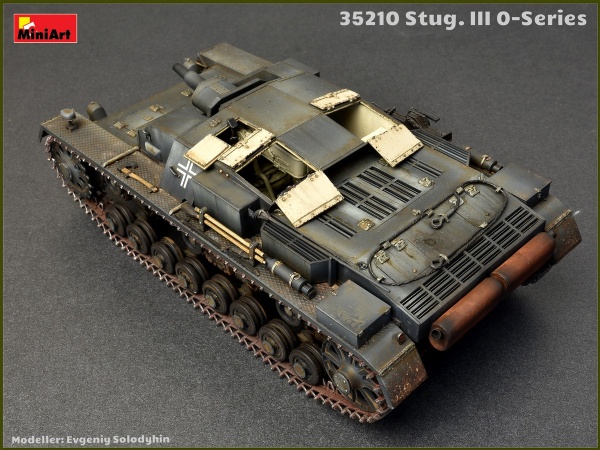MA35210 1/35 Stug.III 0-Series