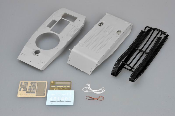 Т00380 1/35 Russian PT-76 Light Amphibious Tank