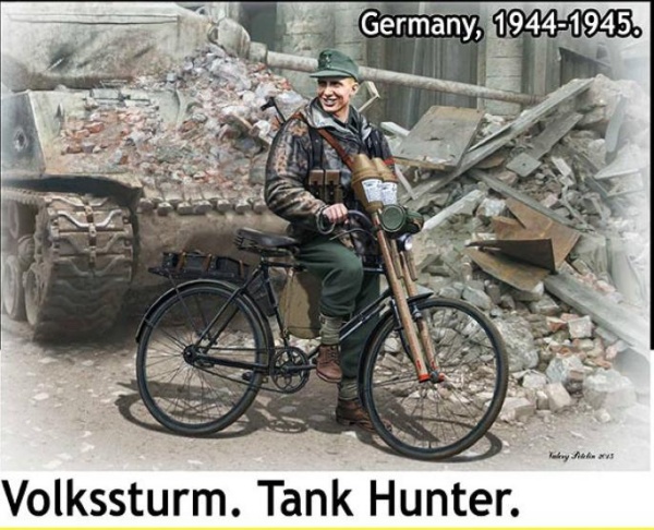 MB35179 1/35 «Фольксштурм. Охотник за танками. Германия, 1944 - 1945 гг.»