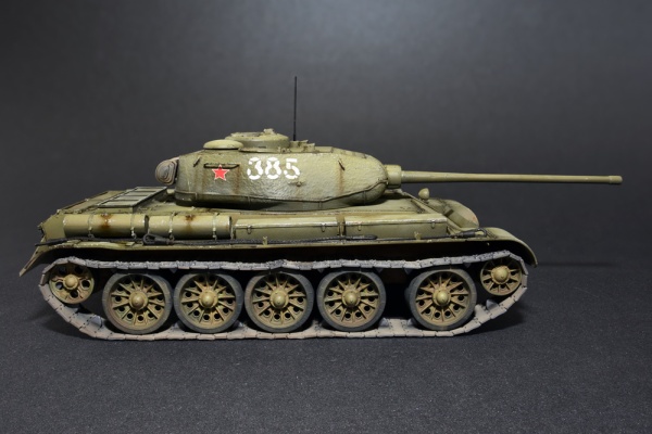 MA35193 1/35 Т-44 Советский средний танк