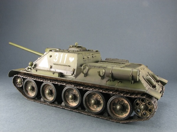 MA35204 1/35 СУ-85 Обр.1944 Ранних выпусков. Набор с полным интерьером