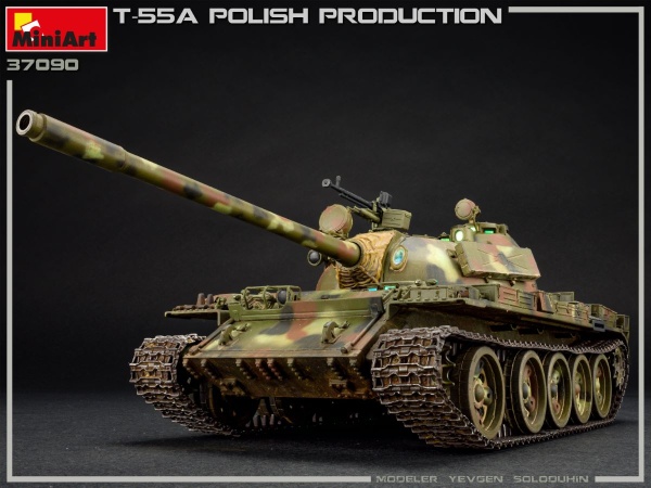 MA37090 1/35 Танк Т-55А польского производства