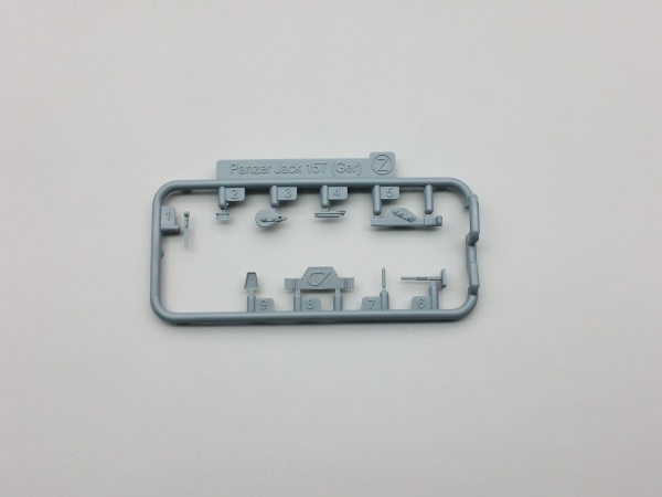 35A019 1/35 Pz.Kpfw.38D  35A019 1/35 Pz.Kpfw.38D