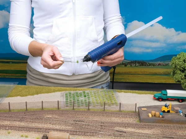 07042 Пучки травы Grass Tufts XL“blooming” red, 42 pieces, 9