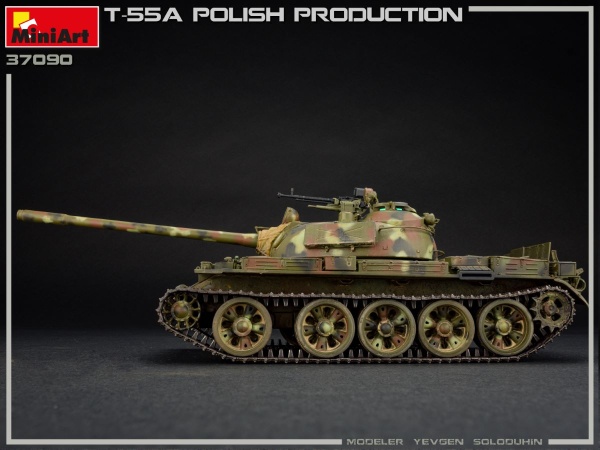 MA37090 1/35 Танк Т-55А польского производства
