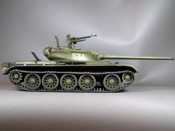 MA37004 T-54-2 Советский средний танк. Обр. 1949 г. Набор с полным интерьером