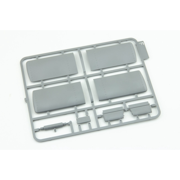 ТА2151 1/35 V-1 FLYING BOMB w/Interior