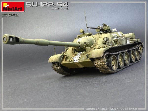 MA37042 1/35 SU-122-54 Позднего типа