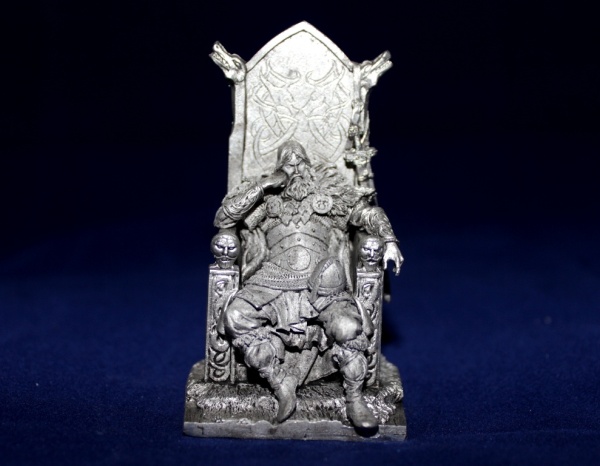 54-23 Ярл на троне