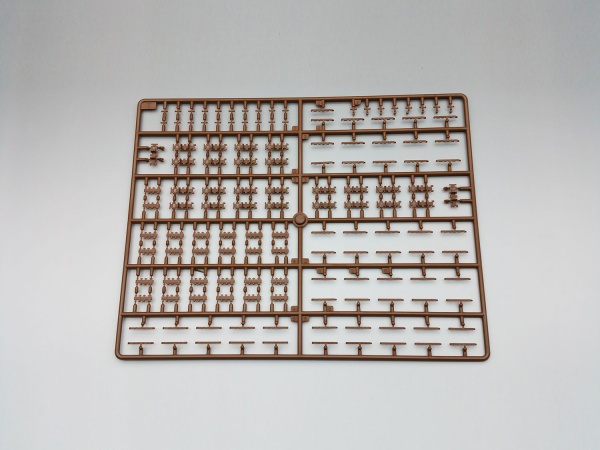 35A018 1/35 Немецкий танк Panter II 35A018 1/35 Немецкий танк Panter II