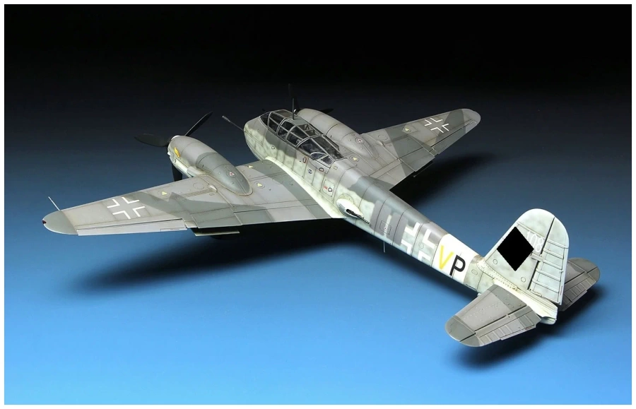 LS-004 1/48 MESSERSCHMITT Me 410B-2/U2/R4 HEAVY FIGHTER