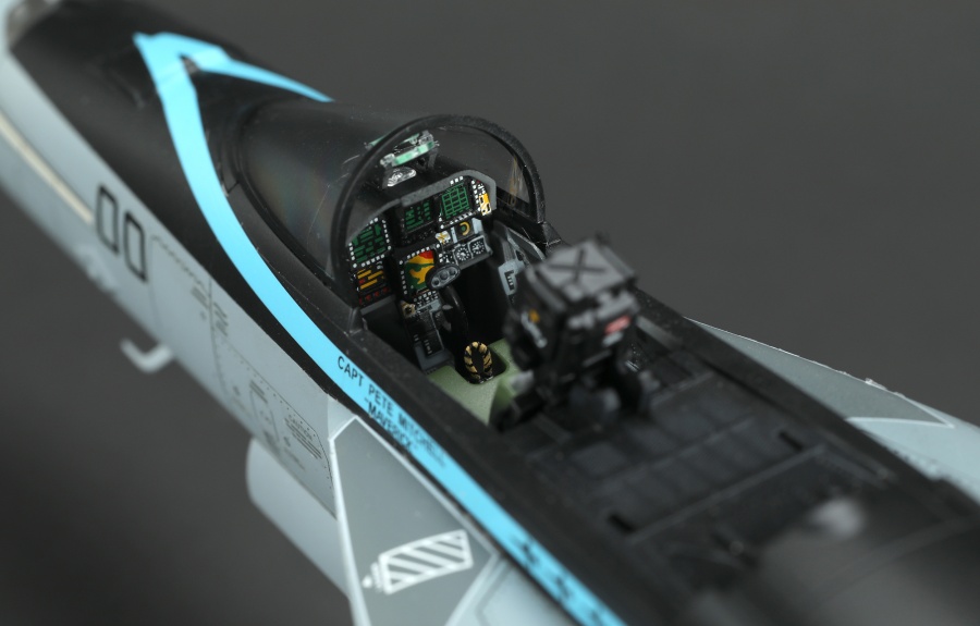 LS-012 1/48 Boeing F/A-18E Super Hornet