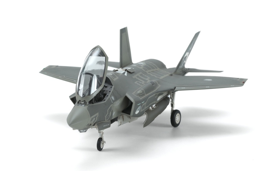 LS-008 1/48 LOCKHEED MARTIN F-35A LIGHTNING II FIGHTER JASDF