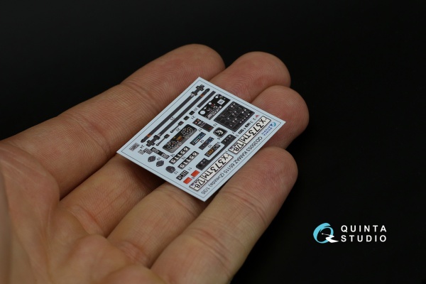 QD35053 1/35 3D Декаль интерьера кабины КАМАЗ 65115 Самосвал (Звезда)