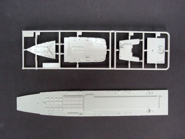Т05707 Battleship- USSR Navy Kirov Battle