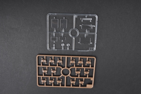 Т05540 Трактор "Коминтерн" (1:35)