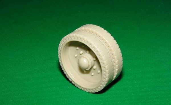 B35007 Т-34/СУ-85 Опорные катки с перфорацией бандажа