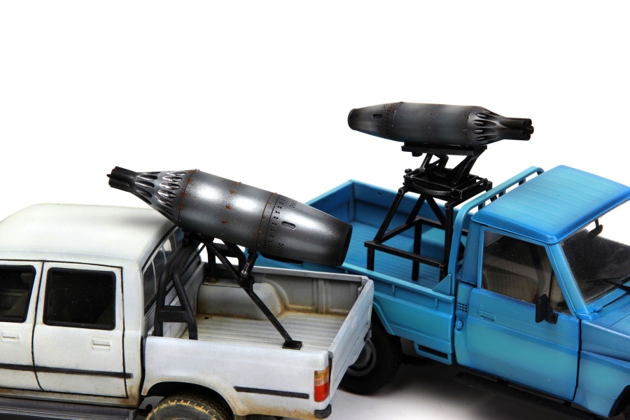 SPS-034 1/35 PICKUP MOUNTED ROCKET PODS (RESIN)