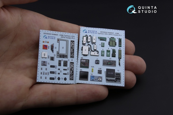 QD35022 1/35 3D Декаль интерьера кабины для семейства КАМАЗ К-4386 Тайфун-ВДВ (для модели RPG-mod