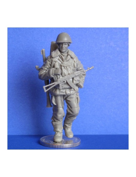 MCF35021 1/35 Современный Российский солдат