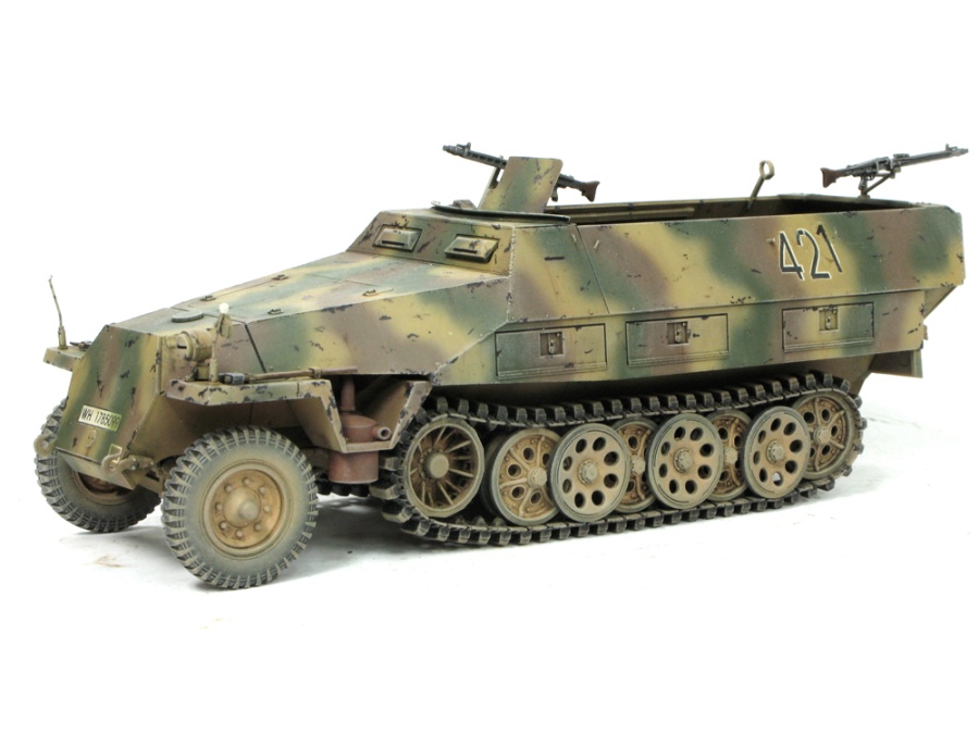 AF35063 Sdkfz251 D/1 HALF TRUCK