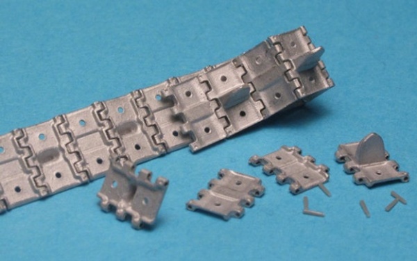 MTL-35032 1/35 Tracks for BT-7