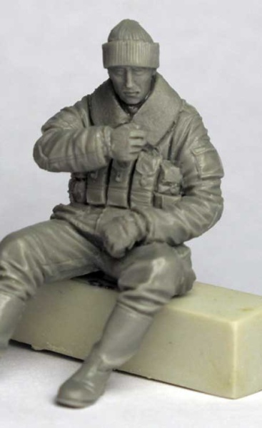 MCF35052 1/35 Современный российский солдат