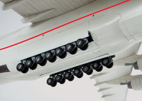 7035 Советский транспортный самолет Ан-225 "Мрия"