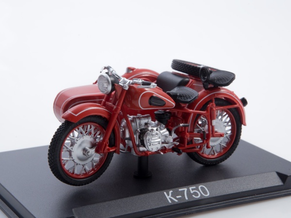 NM31 Наши мотоциклы №31, Днепр К-750