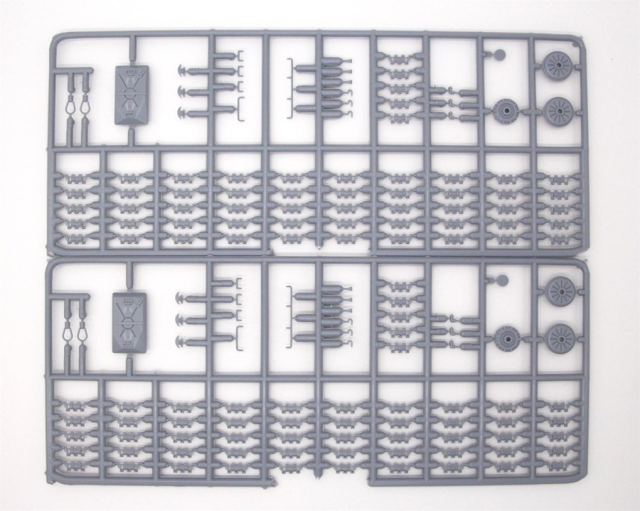 EE35171 1/35 ПТ-76 Плавающий танк