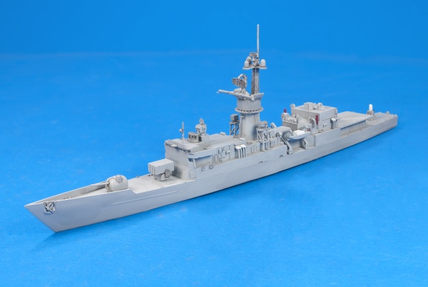 SE70002 1/700 KNOX CLASS FRIGATES