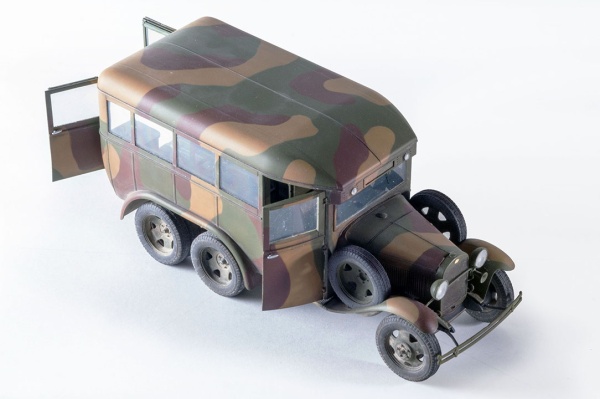 MA35156 1/35 GAZ-05-193 Штабной автобус