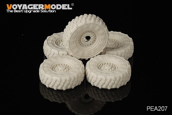 PEA207 1/35 Modern US Army M1078/M1083/M1084 Road Wheels