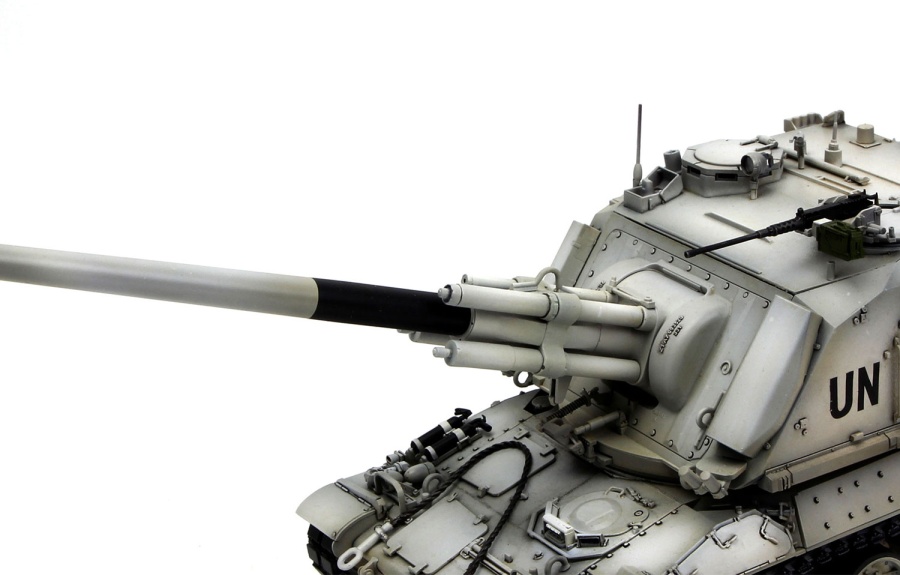 TS-024 1/35 FRENCH AUF1 TA 155mm SELF-PROPELLED HOWITZER