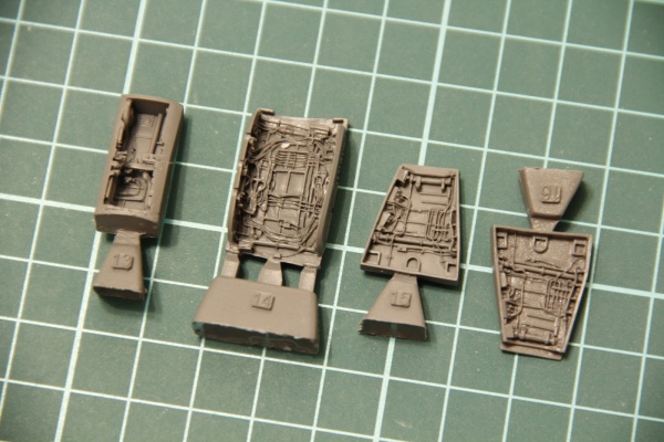 SPS-023 1/72 F-106A WHEEL WELLS & EXHAUST NOZZLE (RESIN)