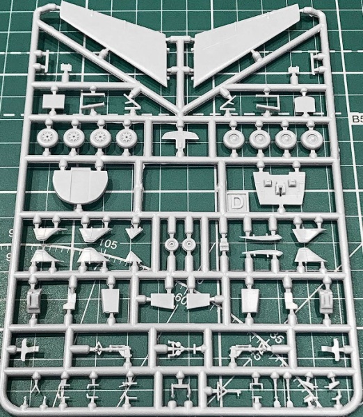 EE144112_6  Авиалайнер MD-80 поздний SAS (Limited Edision)