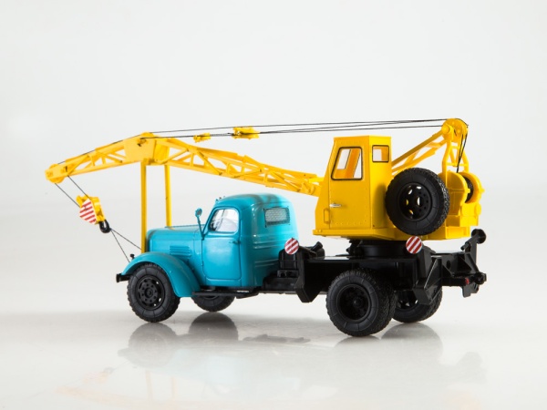 102545 Автокран ЛАЗ-690 (164) 102545 Автокран ЛАЗ-690 (164)